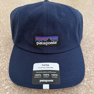 NWT Patagonia P-6 Label Trad Cap Classic Navy Blue Hat $39
